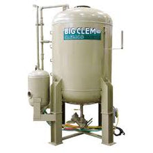 Load image into Gallery viewer, Clemco 60 Cubic Foot Sandblast Machine (1 1/2 piping) (1587523256355)